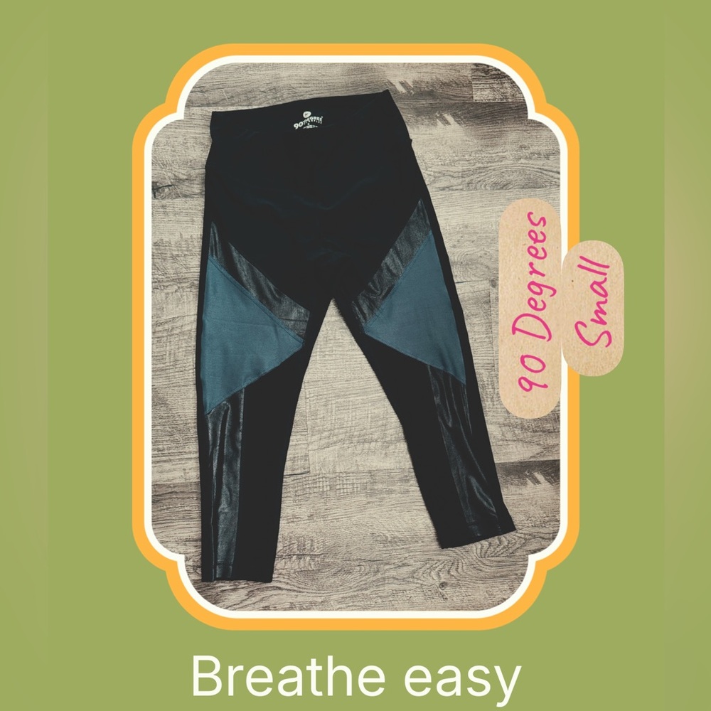 90 Degree By Reflex Black Leggings with Gray Mesh Inset